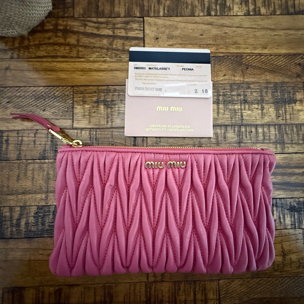 Miu Miu Pink Matelasse Napa Leather Women's Clutch/Pouch - Picture 11 of 11